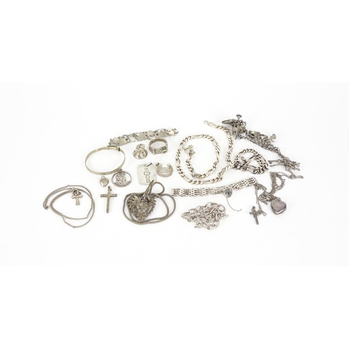 2928 - Silver and white metal jewellery including necklaces, rings and bracelets, 120.5g