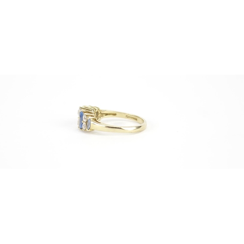 2728 - 14ct gold blue and clear stone ring, size M, 2.8g