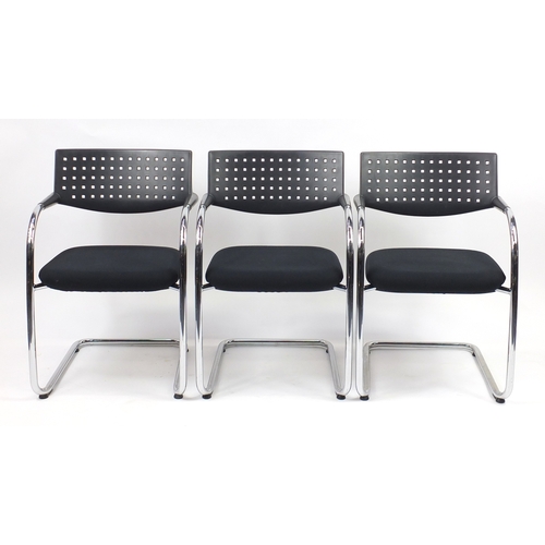 2075 - Set of three Vitra Visavis chairs by Antonio Citterio and Glenn Olivier Löw, 80cm high