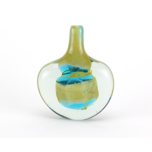 2112 - Mdina glass vase, 16cm high