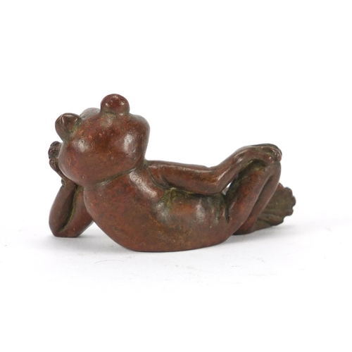 2282 - Japanese patinated bronze frog, impressed marks to the underside, 5.5cm in length