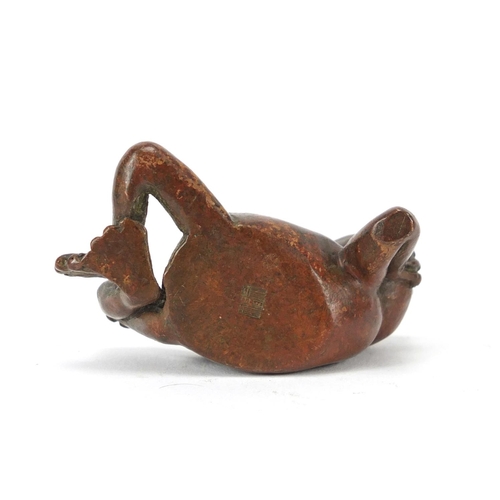 2282 - Japanese patinated bronze frog, impressed marks to the underside, 5.5cm in length