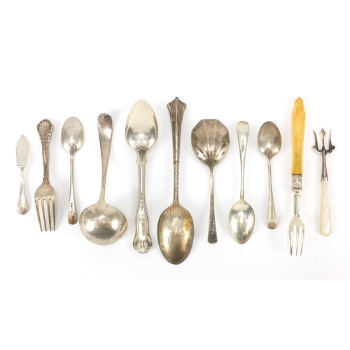 2274 - Georgian and later silver spoons and forks, various hallmarks, the largest 16cm in length, 20.0g