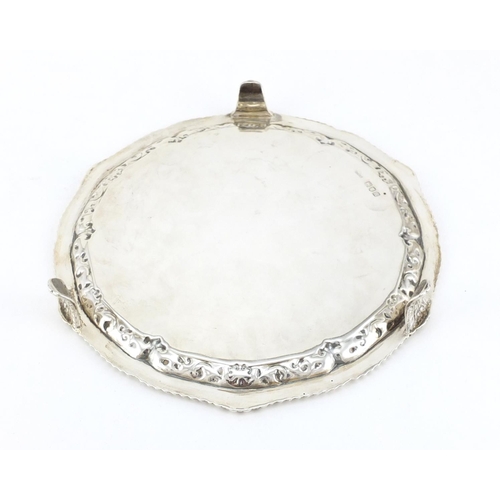 859 - Victorian circular silver three footed salver, by Josiah Williams & Co, with blank cartouche, London... 