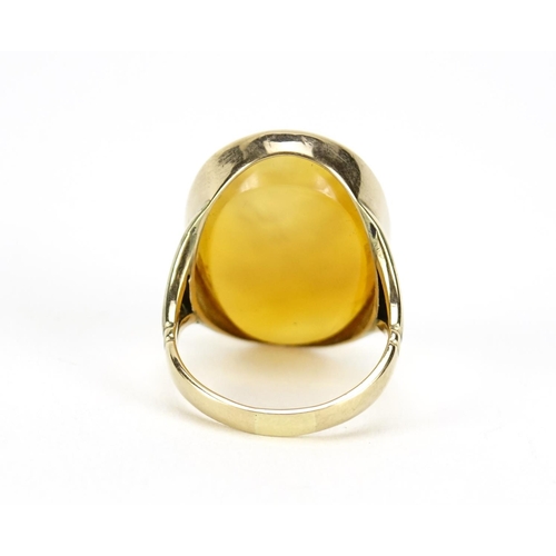 967 - Antique unmarked gold carnelian intaglio seal ring, carved with a male bust, size Q, 10.0g