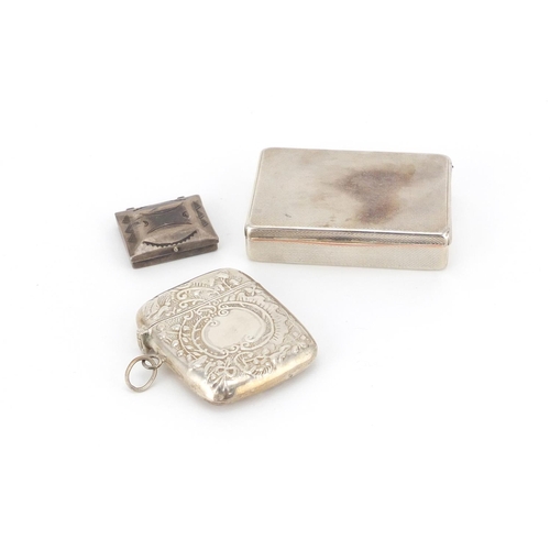 943 - Silver items comprising a snuff box by S Mordan & Co, vesta and stamp case, various hallmarks, the l... 