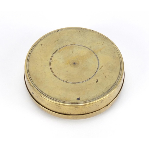 64 - 18th century brass pocket sundial compass, 8.5cm in diameter