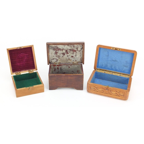 39 - Wooden boxes including a Chinese Canton sandalwood example and a continental example, having a hinge... 