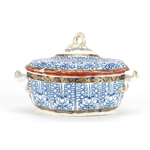 761 - Flight Barr and Barr Worcester 'Royal Lily' pattern sauce tureen and cover with twin handles, transf... 