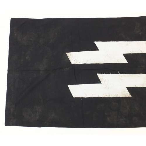 317 - German Military interest SS design flag, 141cm x 76cm