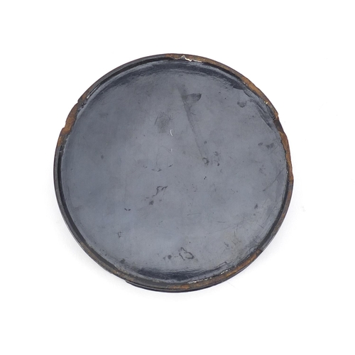 46 - Early 19th century circular papier-mâché snuff box by Samuel Raven, the lift off lid hand painted wi... 