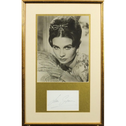 205 - Five ink autographs of actresses with black and white photographs comprising Gina Lollobrigida, Hild... 