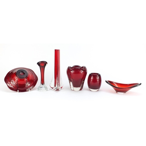 2413 - Vintage ruby red glassware including Whitefriars Molar vase, Swedish art glass vase, the largest 24c... 