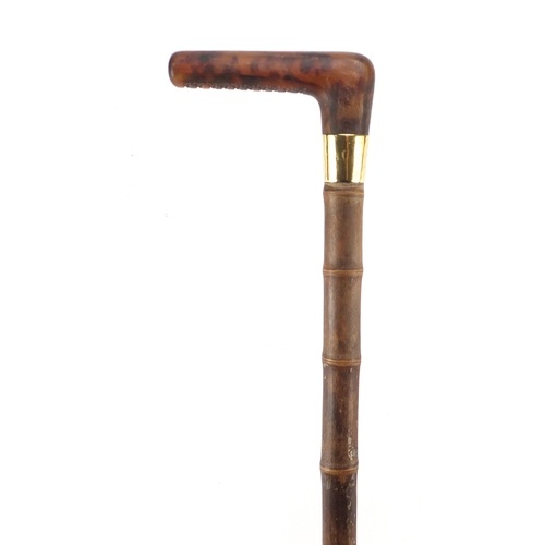 158 - Bamboo walking stick with simulated tortoiseshell handle and 18ct gold collar by Brigg, 88cm in leng... 