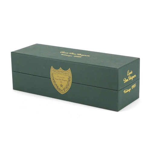 2293 - Bottle of vintage 1995 Moët & Chandon Dom Perignon, housed in a sealed box