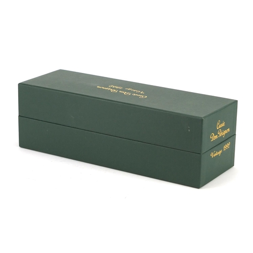 2259 - Bottle of vintage 1992 Moët & Chandon Dom Perignon, housed in a sealed box