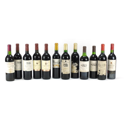 2374 - Twelve bottles of Bordeaux red wine including Château Gabard, Château Grand Videau, Château Gillet, ... 