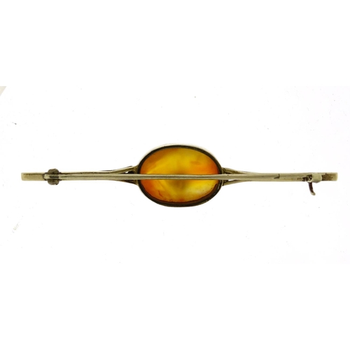 2815 - 14ct gold cabochon carnelian bar brooch, 7cm in length, 6.8g