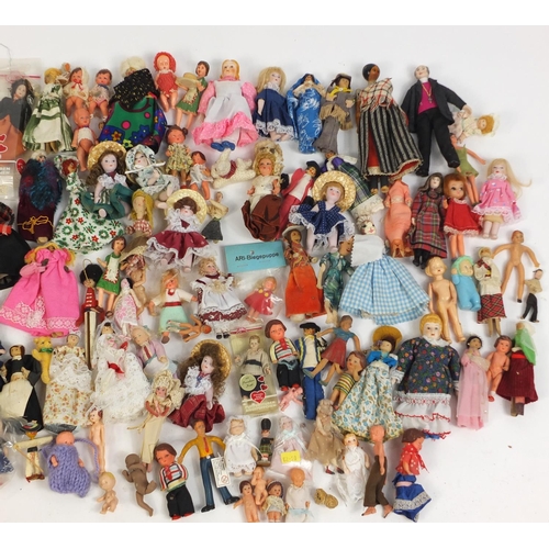 657 - Large collection of vintage and later dolls house furniture, accessories and dolls