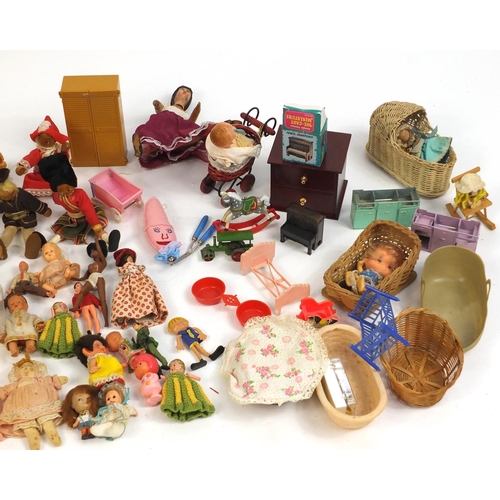 616 - Large collection of vintage and later dolls house furniture, accessories and dolls