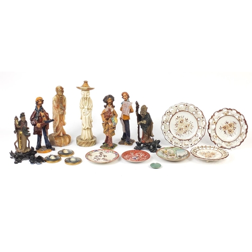 677 - Decorative figures and plates including Italian pottery figures, carved onyx Chinese figures and thr... 