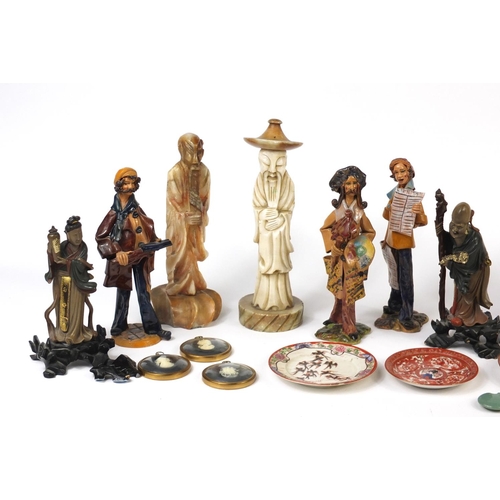 677 - Decorative figures and plates including Italian pottery figures, carved onyx Chinese figures and thr... 