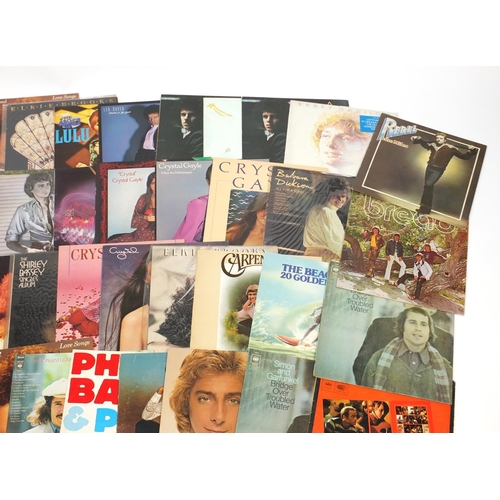 692 - Vinyl LP's including Barry Manilow, Simon & Garfunkel, Bread, Barbra Streisand and Lulu