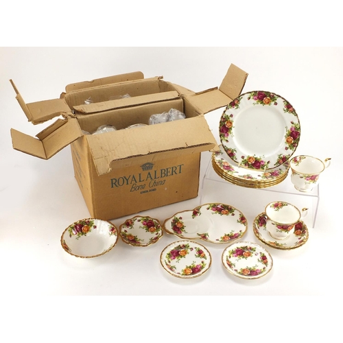 2040 - Royal Albert Old Country Roses including an as new twenty one piece tea set, with box