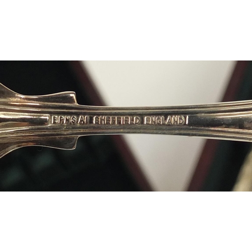 2009 - Mahogany canteen of Sheffield silver plated cutlery, 47.5cm wide