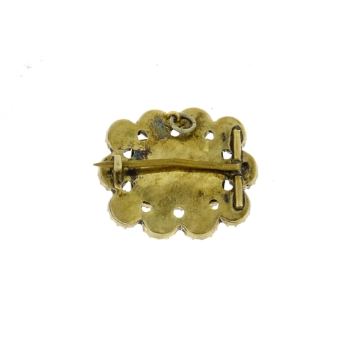 2589 - Georgian unmarked gold amethyst and seed pearl mourning brooch, 2.5cm in length, 5.6g