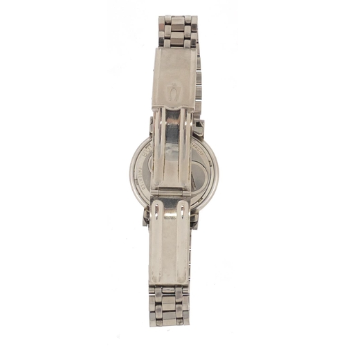 714 - Gentleman's Bulova Accutron wristwatch, the case numbered 1-244488, 3.5cm in diameter