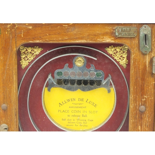 142 - 1920's oak cased Allwin De Luxe penny pinball slot machine, 69.5cm H x 51cm W x 19.5cm D