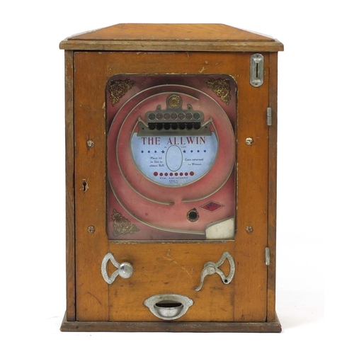 143 - 1920's oak cased Allwin De Luxe penny pinball slot machine, 69cm H x 49cm W x 18.5cm D