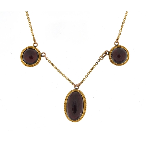 649 - Antique unmarked gold cabochon garnet necklace (tests as 15ct gold), 40cm in length, 8.0g