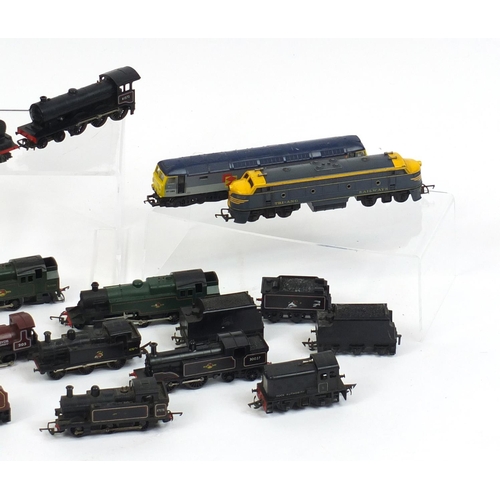 138 - 00 gauge model railway, locomotives and diesel engines including Lima, Tri-ang and Hornby