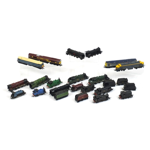 138 - 00 gauge model railway, locomotives and diesel engines including Lima, Tri-ang and Hornby