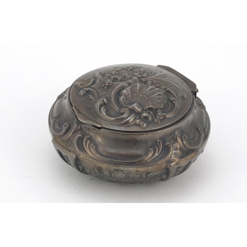 601 - French Art Nouveau silver box with hinged lid, embossed with stylised flowers, impressed marks, 5cm ... 