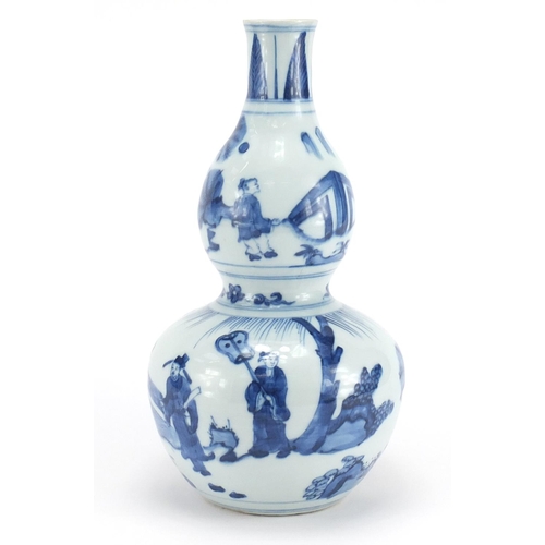 366 - Chinese blue and white porcelain double gourd vase, hand painted with figures in a landscape, 29.5cm... 