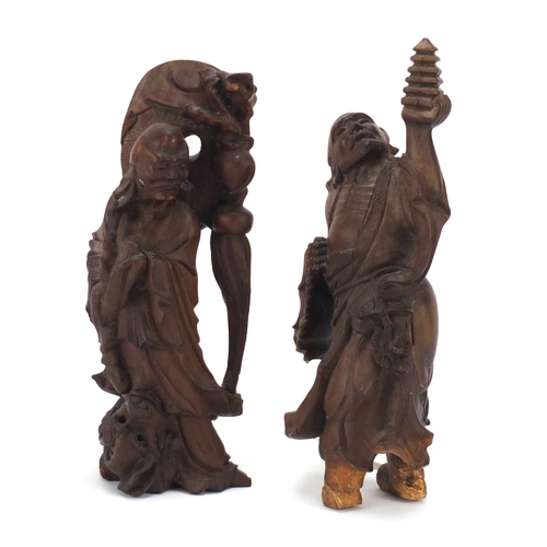 399 - Two Chinese root carvings of elders, the largest 21cm high