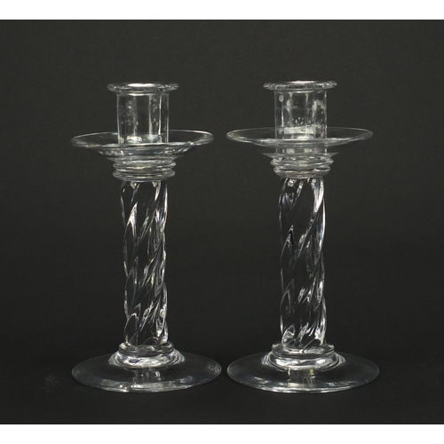 225 - Pair of crystal candlesticks, 22cm high