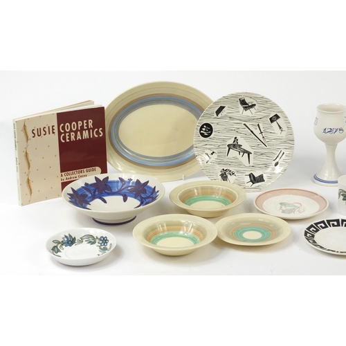 213 - Miscellaneous china including David Sharp, Rye, Susie Cooper and Homemaker