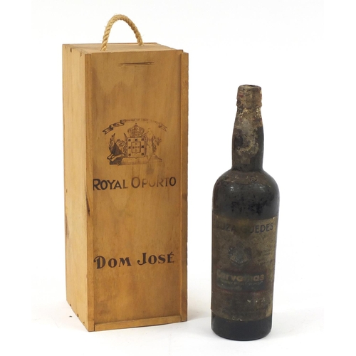 196 - Bottle of Souza Guedes Tawny port