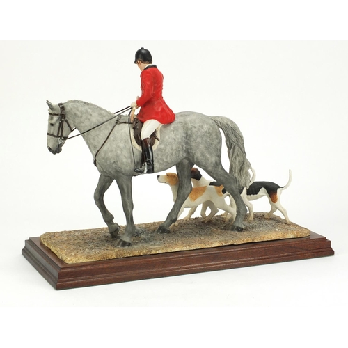 2173 - Border Fine Arts Hounds Away sculpture by Anne Wall, limited edition 725/950, with certificate, 37.5... 