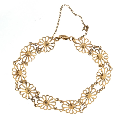 2359 - 9ct gold flower head design bracelet, 16cm in length, 6.4g
