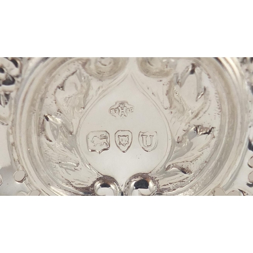 2507 - Victorian oval silver bonbon dish and one other, London and Chester hallmarks, the largest 14cm in l... 