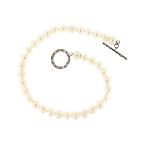 764 - Pearl bracelet with 9ct white gold and diamond clasp, 18cm in length, 8.0g