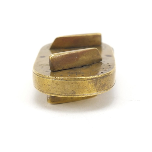 100 - German brass game marker, 7cm in length