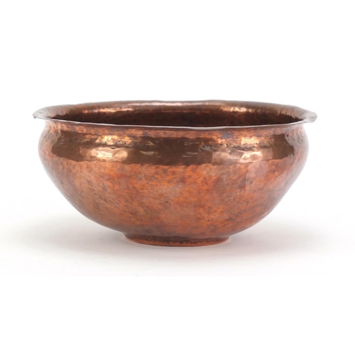 588 - Arts & Crafts copper bowl by Keswick, impressed W H Mason to the base, 20cm in diameter