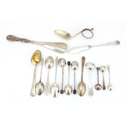 2496 - Victorian and later silver flatware including teaspoons, a caddy spoon and shoehorn, various hallmar... 