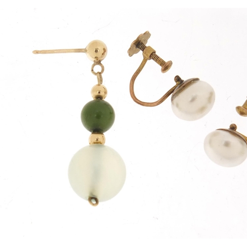 2561 - Pair of 9ct gold simulated pearl earrings and a pair of green stone earrings, 5.2g